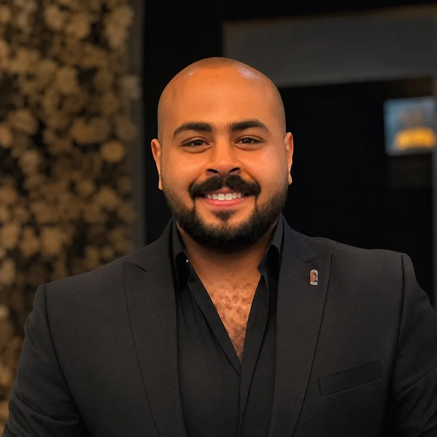 محمد عبدالقوي — مدرب اللغة الإنجليزية